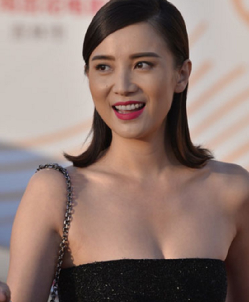 王一博